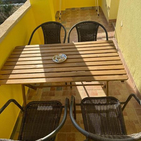 Miro Apartmani Ražanac Kültér fotó