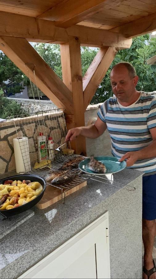 Miro Apartmani Ražanac Kültér fotó
