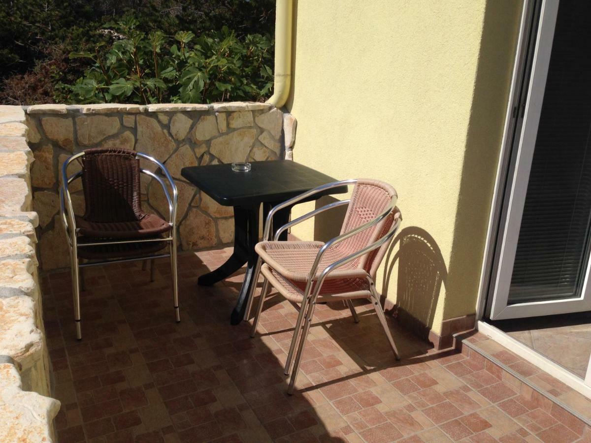 Miro Apartmani Ražanac Kültér fotó