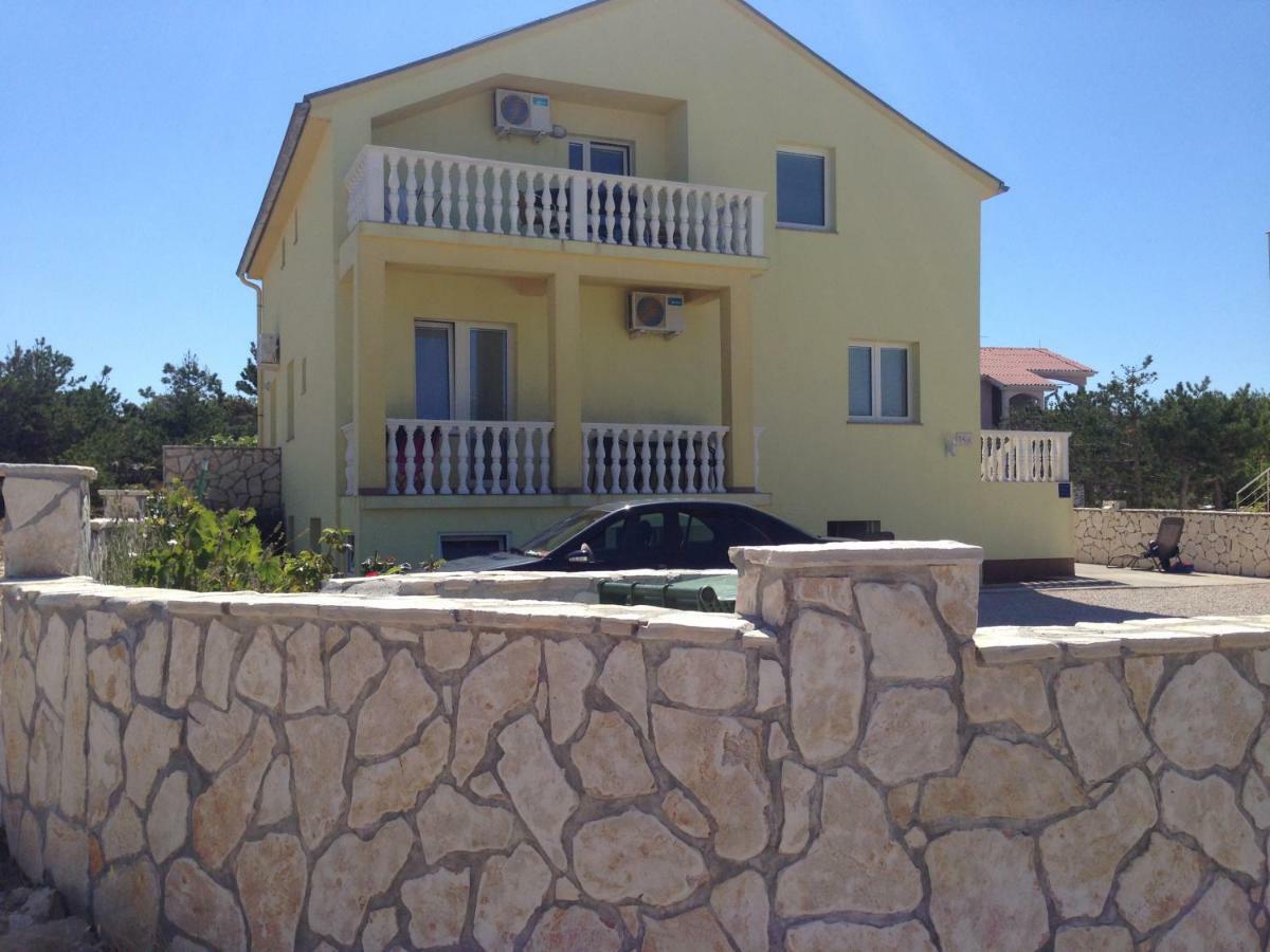 Miro Apartmani Ražanac Kültér fotó